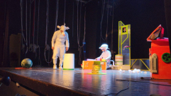 الثلاثاء 6.8: "بينكي وبرين" مسرحية للأطفال في مسرح انيس بيافا